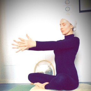 Yoga facile per aumentare l’energia.